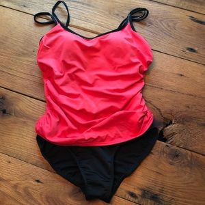 Miraclesuit Colorblock One Piece Swimsuit- Size 12